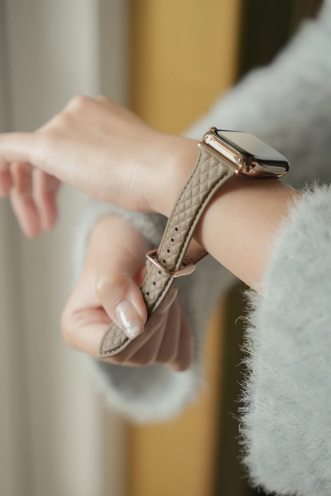 菱格珍藏 可可灰棕 | BellaBia Apple Watch 女性皮革錶帶